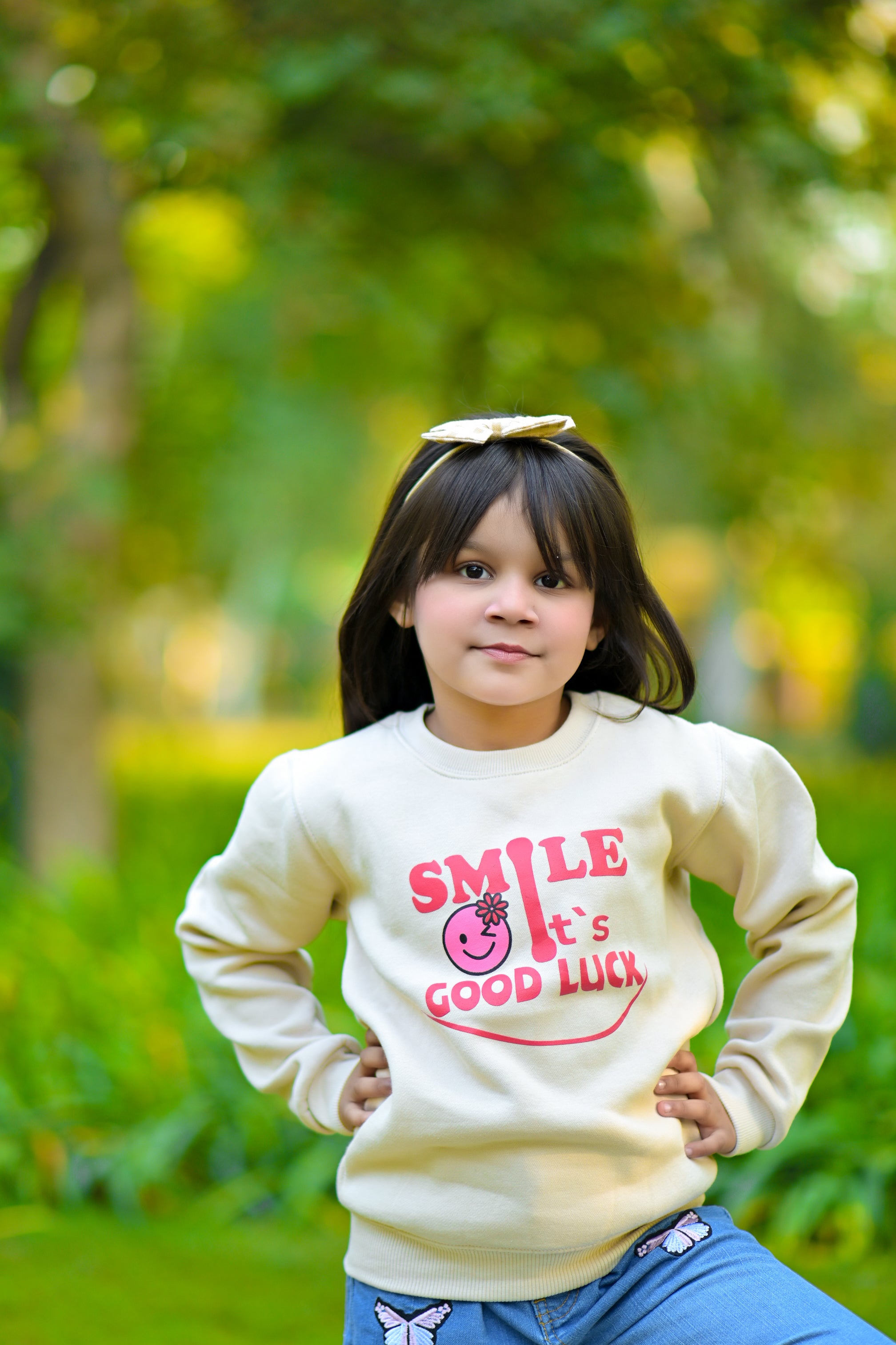 Girls Smile Sweat Shirt